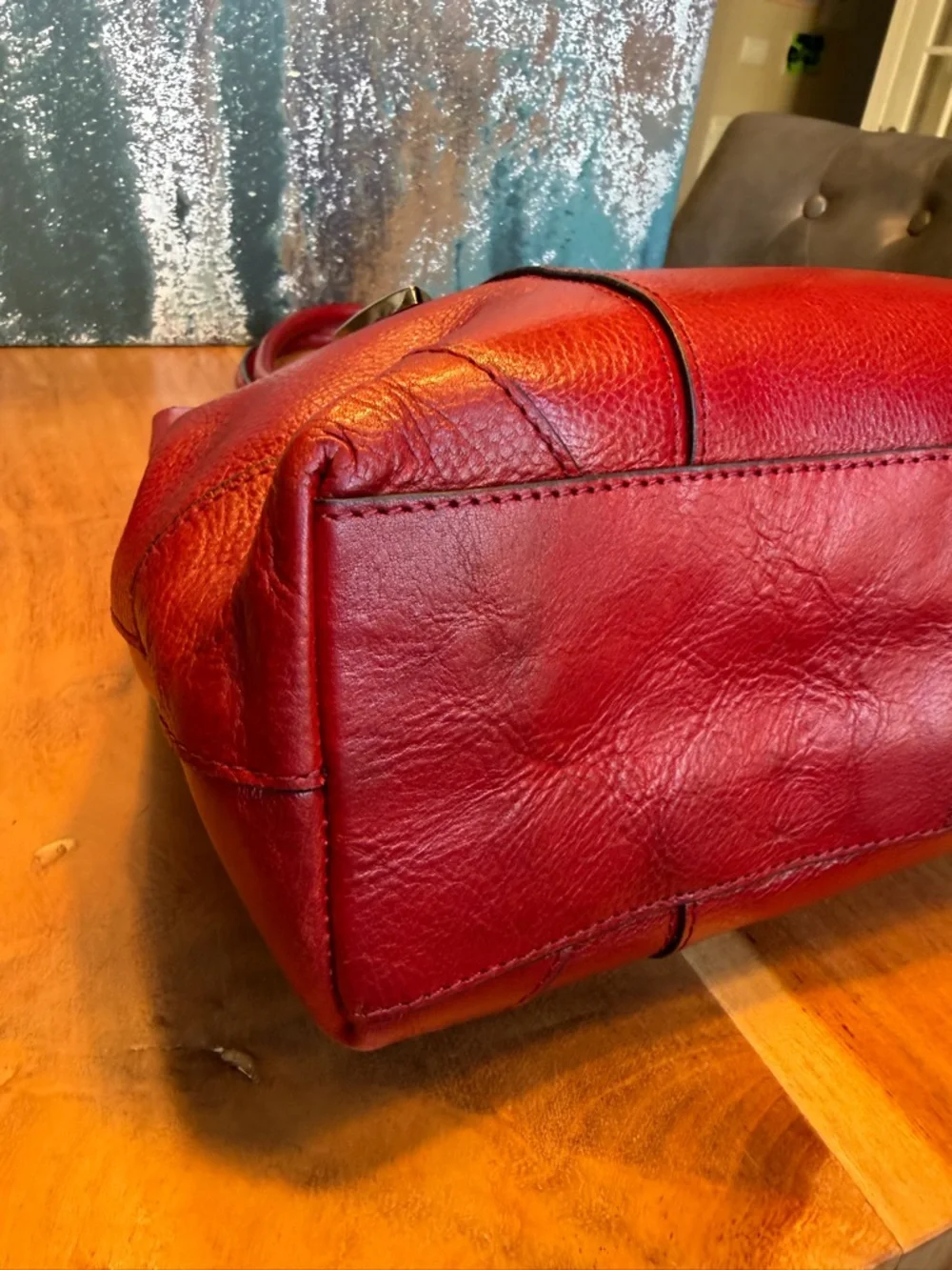 Wilson’s Leather office siren Y2K style red leather shoulder bag silver (GUC) - Picture 15 of 17